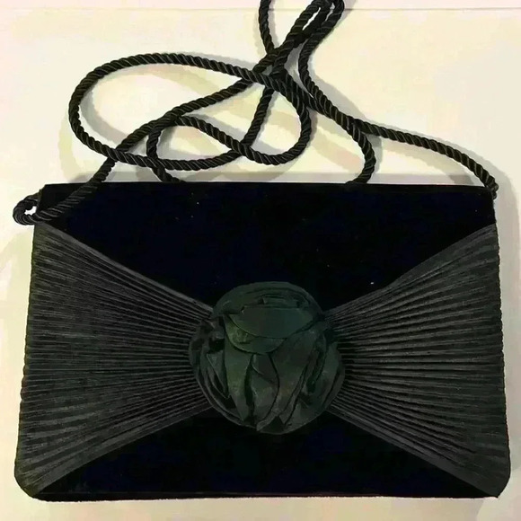 Vintage Saxone black satin clutch/ crossbody purse with Unique Renaissance bow​ - Picture 1 of 5